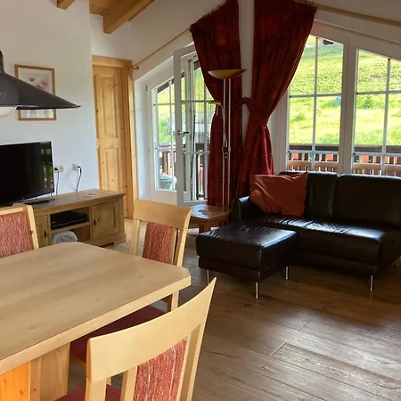 Haus 129 3 * Криммл